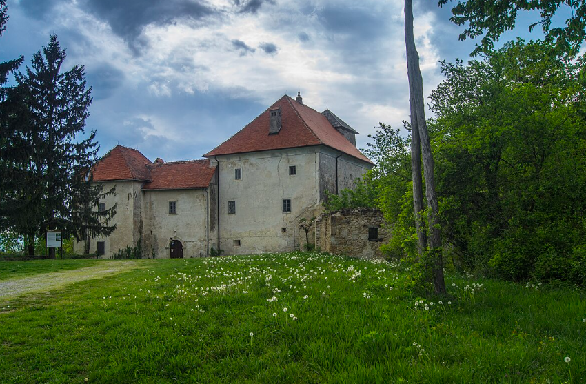 Dvorac Oršić, Croatia